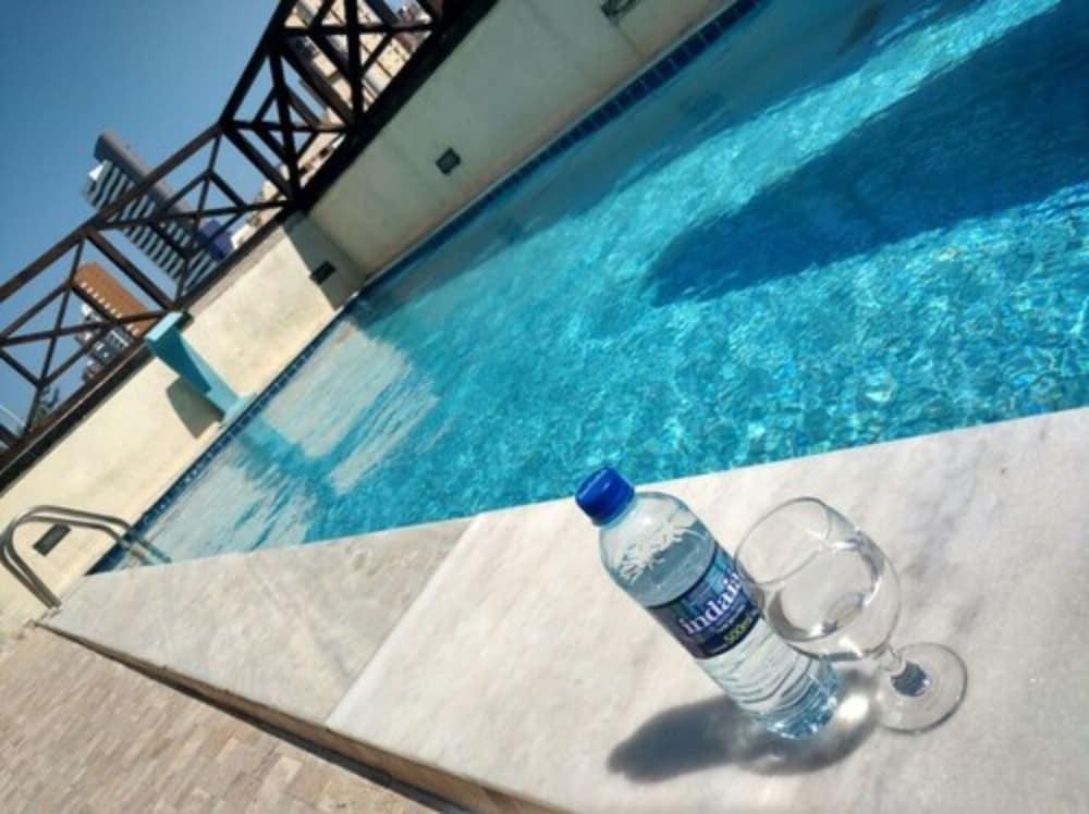 Hotel Italia - Na Beira Mar Rn 3*
